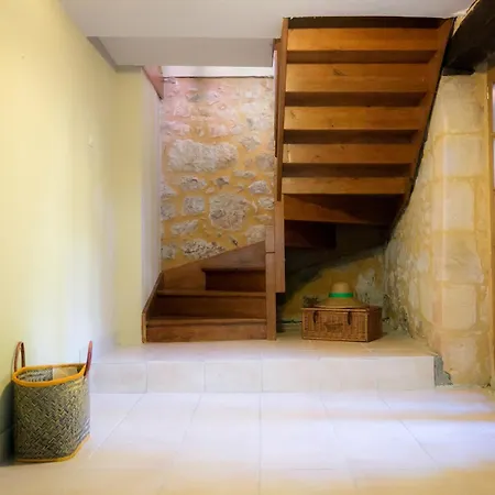 Huge Dordogne House, Heated Pool, 5 Acres * Saint-Andre-d'Allas